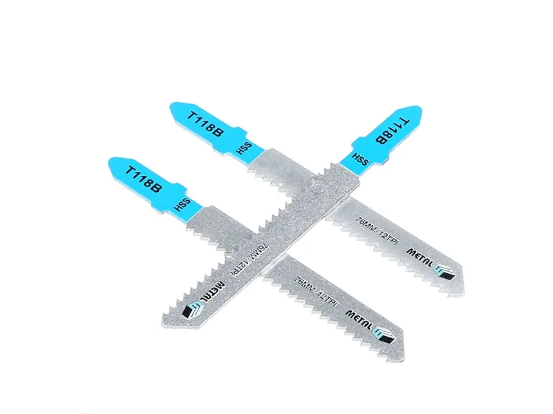 تهزهز المنشار بليد